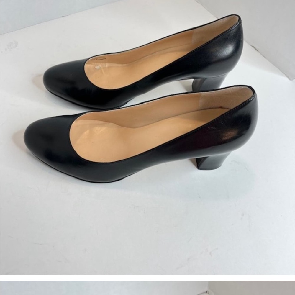 Cole Haan Size 9.5 Edie Black Low Dress Pumps